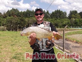 45 -Foto Pesca Esportiva No Park Novo Oriente em Campina Grande do Sul - PR